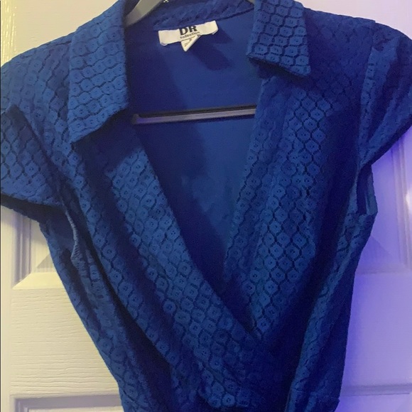 DR Collection - Picture 2 of 3